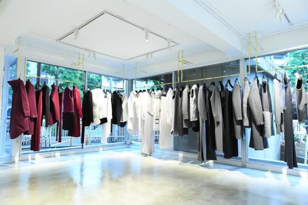 「ザ・リラクス フィッティングハウス」”試着のみ”を行う新ショップ東京・神宮前にオープン