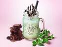 パブロのカフェ限定スムージー「チョコミント」チョコチップ×2種類のミント×クリームチーズのコラボ