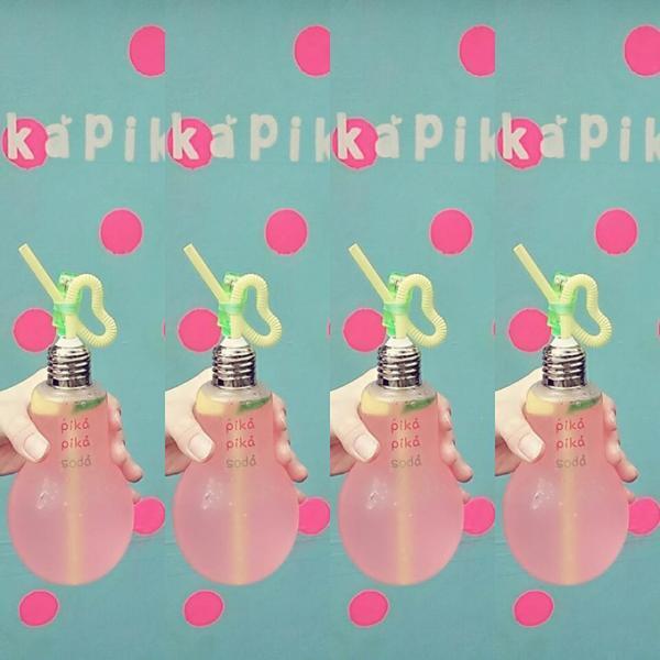 電球型カラフルソーダ「ピカピカソーダ」渋谷マルイに限定オープン - 電球型のキーホルダー付き