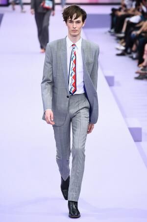 ポール スミス 18年春夏メンズコレクション テーラードに映し出すマリン 17年6月29日 ウーマンエキサイト