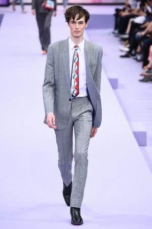 ポール・スミス 2018年春夏メンズコレクション - テーラードに映し出すマリン