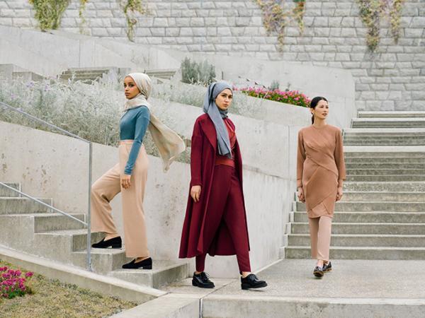 「ハナ タジマ フォー ユニクロ」17年秋冬、ワントーンコーデ可能な肌触りを追及したアウター他