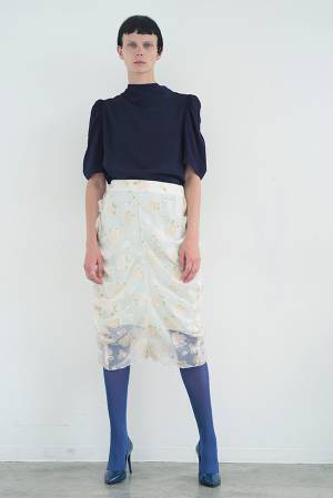 08サーカス 2018年春夏ウィメンズコレクション、強さを秘めたフェミニティ