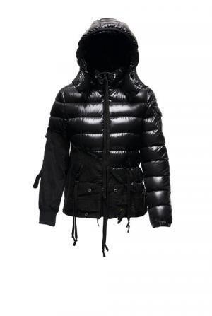 モンクレール×グレッグ・ローレン、デニム生地などを組み込んだダウンジャケットなど限定発売