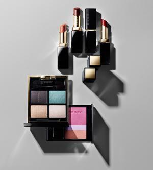 SUQQU の秋メイク「光と影」を操るアイシャドウ、口角をリデザインするリップライナーも