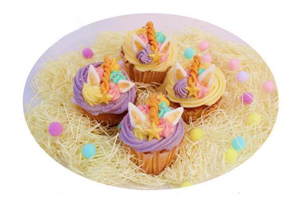 ローラズ・カップケーキから「ユニコーン」モチーフの限定カップケーキ