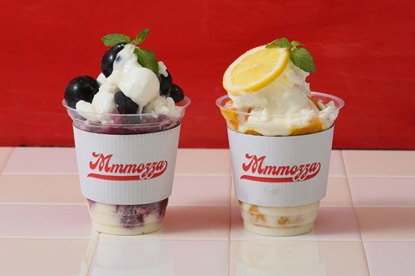 モッツァレラサンドショップ「ンーモッツァ」から、マンゴーや巨峰のフルーツチーズフラッペ登場
