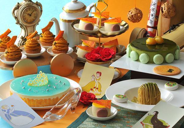 ヒルトン名古屋のスイーツブッフェ「プリンセスのお気に入り」シンデレラや竹取物語に着想