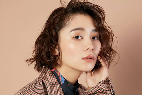 17年秋冬メイクのポイント - ブラウン系“ワントーンメイク”法をレクチャー