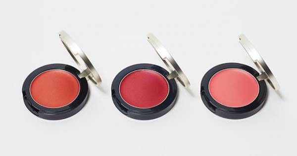 ETVOS×ヘアメイク河北裕介「ミネラルクリアリップ＆チーク」クリア発色＆透け感で肌なじみアップ