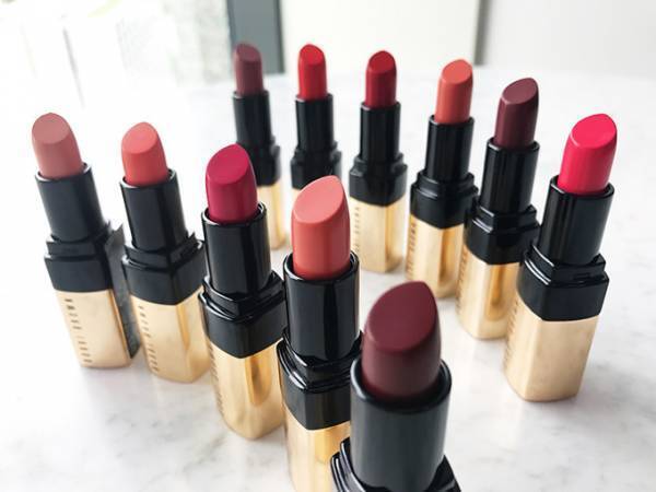 ボビイ ブラウンの人気リップに新色 - ひと塗りで美発色＆長時間保湿