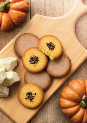 ゴディバ、サクふわ新食感チョコ「ゴディバ トリュフ デリース」や秋限定パンプキンクッキーなど新発売