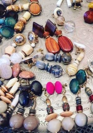 ザ ダラスの限定ストアが伊勢丹新宿店に、新作ニットやヴィンテージワンピース＆アクセサリーを展開