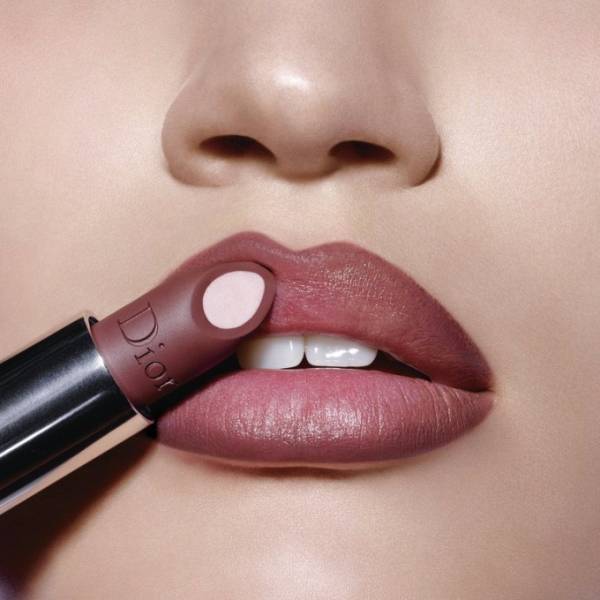 ディオールから”メタリックとマット”2つの質感を一本にした、新リップ「ルージュ ディオール ダブル」