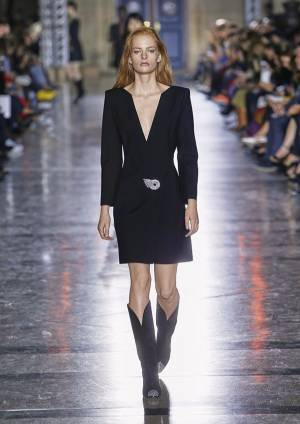 ジバンシィ 2018年春夏コレクション - 新デザイナークレア・ワイト・ケラーによる新たな幕開け