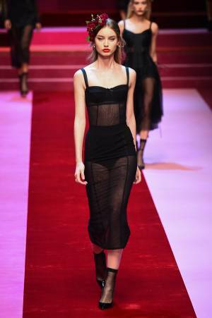 ドルチェ＆ガッバーナ 2018年春夏コレクション - 女王様に捧げる愛の気持ち