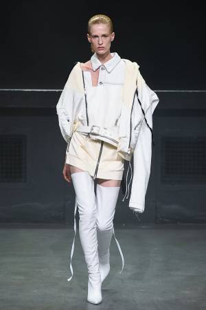 ベン・タバニティ・アンレーベル・プロジェクト 18年春夏コレクション - 解体ショーでパリデビュー