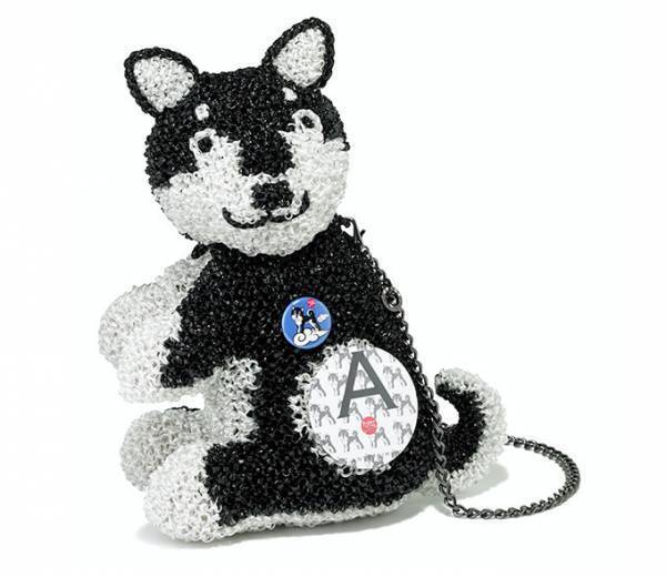 アンテプリマから“黒柴犬”型のワイヤーバッグ - アーティスト・真鍋太郎とコラボ