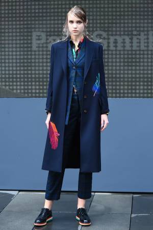 本田翼が仔羊と登場、ギンザ シックスでファッションショー - ポール・スミスやミントデザインズら参加