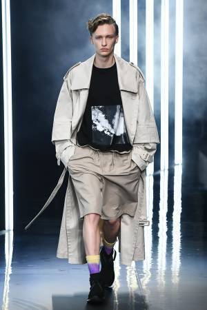 HARE 2018年春夏コレクション - 混沌とした現代の霧の中で、自己表現する強い意志