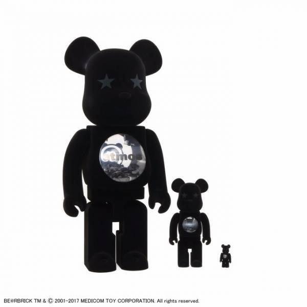 アトモス×ベアブリック、小さな星モチーフが詰まったコラボフィギュア誕生