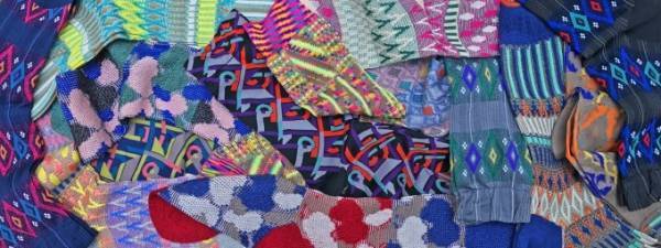 靴下ブランド「アヤメ」のメンズ＆ウィメンズソックス、表参道ROCKET限定ショップオープン