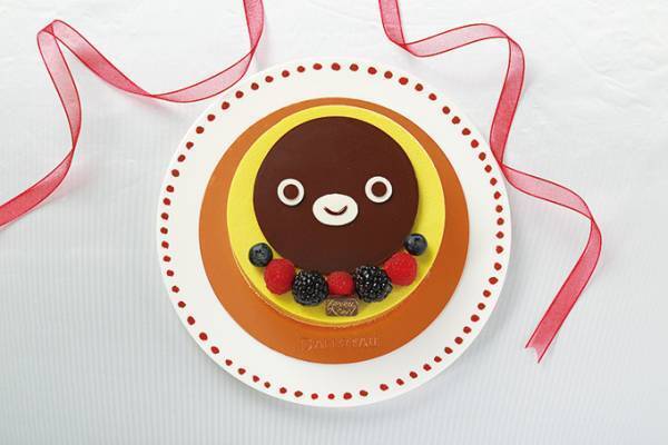 東京駅の駅ナカで買えるクリスマススイーツ、Suica型ケーキからSuicaのペンギンマカロンまで