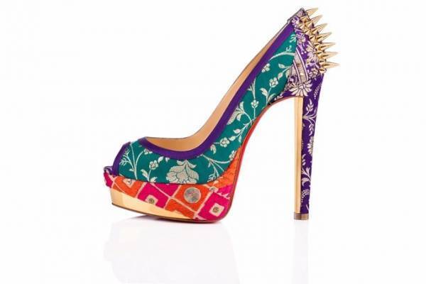 クリスチャン ルブタン×サビヤサチ、インド衣装"サリー"から着想を得たヒールやスニーカーなど