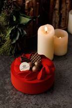 ピエール マルコリーニのクリスマス- 赤くほろ苦い大人のチョコレートケーキ
