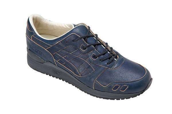 アシックスタイガー、本藍染めレザーを採用したスニーカー「ゲルライト スリー」