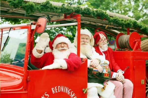 角田明子のサンタ写真展が青山と吉祥寺で開催、日本＆スウェーデンのサンタにフォーカス