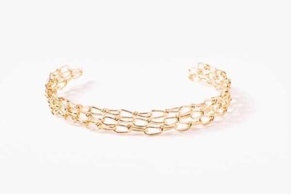 ザディグ エ ヴォルテール“ワイヤー”から着想を得たジュエリー、仏アーティストとコラボ