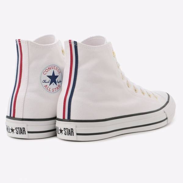 コンバースの新作オールスター、かかとに「トリコロール」テープをデザイン