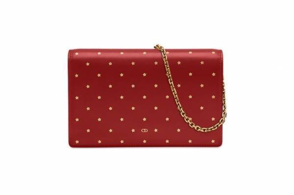 ディオール新作「スターズ コレクション」、ゴールドの星が散りばめられたクラッチバッグや財布