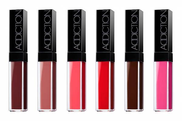 アディクションから染まるように色づくティントリップ「ストールンキス」デビュー