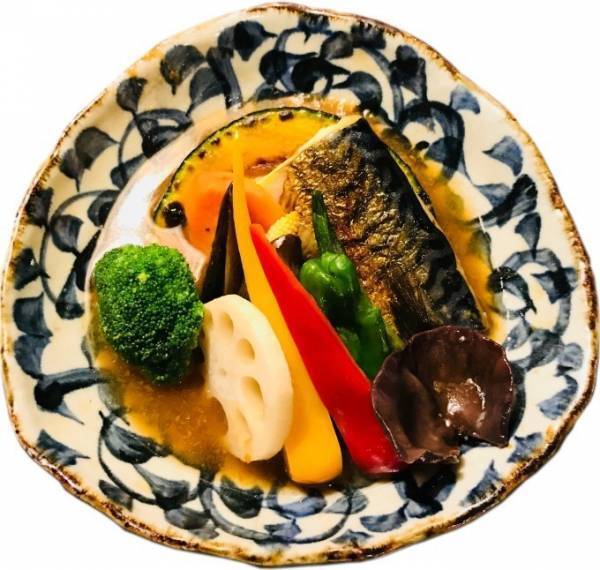 「下北沢カレーフェスティバル2018」スープカレーなど128店自慢のカレーを食べ歩き