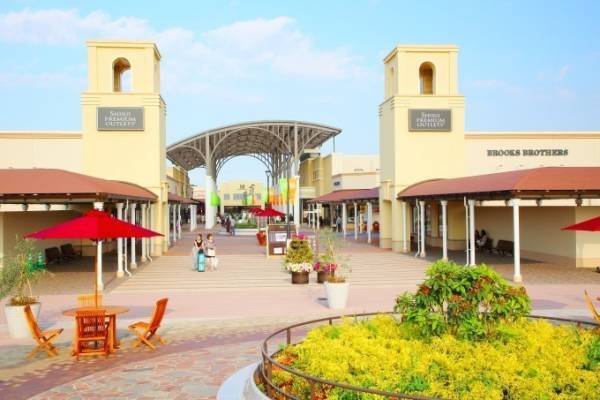 酒々井プレミアム・アウトレットが増設 - 約30店舗が新規オープンし関東最大級に