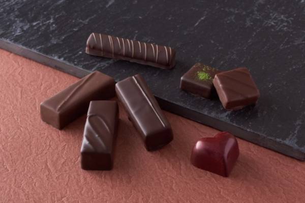 ホテルオークラ東京のバレンタインチョコレート、イチジクや柚子などを使用した新作7種