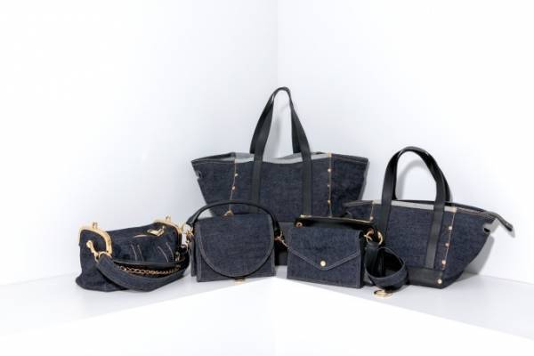 sacai「デニム バッグ コレクション」ステッチや金具をあしらった"ハイブリッド"トート