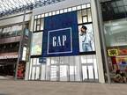 GAP関西最大店が神戸三宮センター街にオープン、関西最大級の売り場面積と品揃え