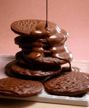 洋菓子老舗「上野風月堂」のバレンタイン - チョコがけ「プティゴーフル」、ウサギやハート型チョコも