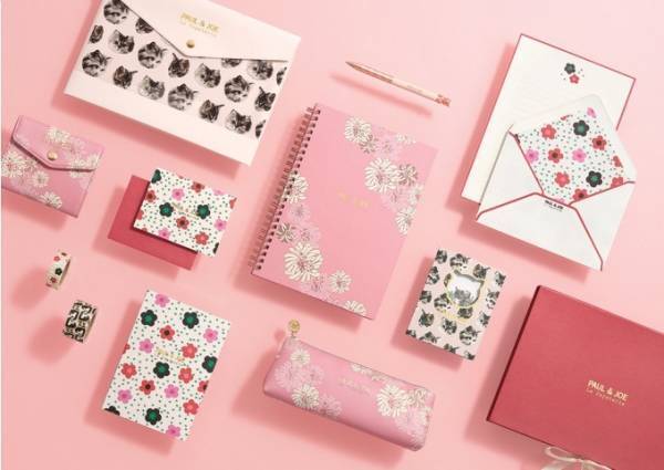 ポール & ジョー「ネコ」柄の文房具＆iPhoneケース登場、花模様のステーショナリーも