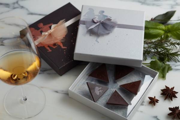 ドミニク・ブシェ トーキョーのバレンタイン「バレリーナ」”香りで味わう”グルメなショコラ