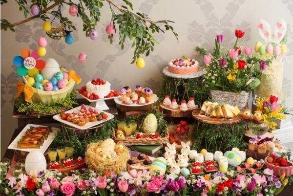 イースターをイメージしたベリーのブッフェ、うさぎ型ムース等が名古屋・八事サーウィンストンホテルに