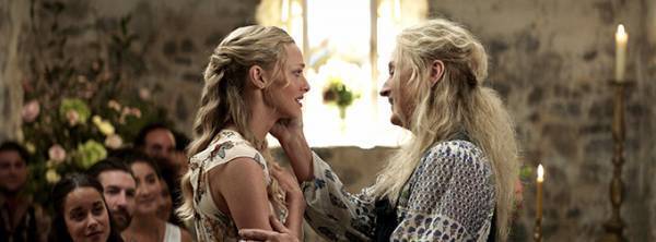 映画『マンマ・ミーア！ ヒア・ウィー・ゴー』待望の続編、リリー・ジェームズが新キャストに