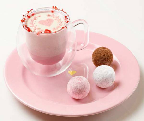 ハート型フォンダンショコラ＆ピンク色の濃厚チョコドリンク、サロン ベイク アンド ティーのバレンタイン