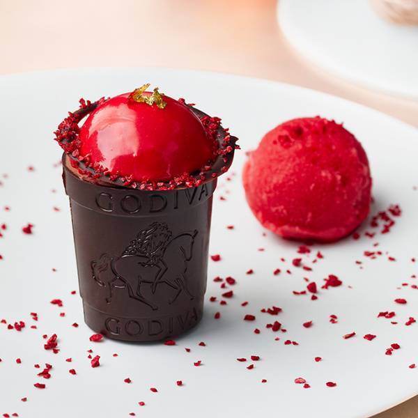 ゴディバ「アトリエ ドゥ ゴディバ」大丸京都に関西初出店、バレンタイン限定チョコレートデザートを展開