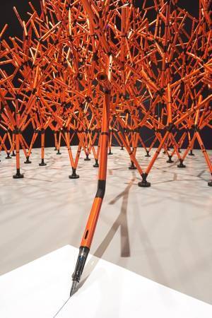 ドイツ筆記具メーカー・ラミーのデザイン過程に迫る「thinking tools 展」六本木で開催