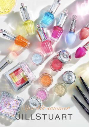 ジルスチュアート　ビューティ18年夏コスメ、ピンクやブルーのアイライナーや6色セットチークなど