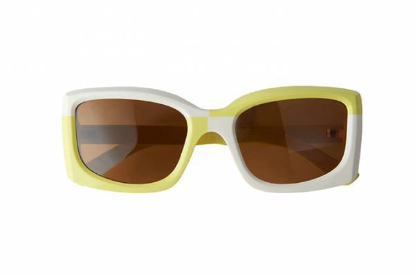 アクネ ストゥディオズのアイウェアコレクションに新作モデル＆カラー